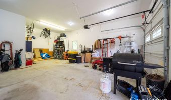 1995 Knollpoint Dr NE, Ada, MI 49301