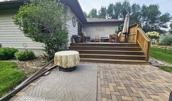2510 Bobbie Dr, Aberdeen, SD 57401