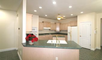 320 Remington Way Dr, Ballwin, MO 63021