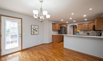 608 Ridgeview Way, Atkins, IA 52206