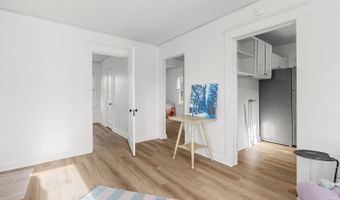 903 Park St, Altavista, VA 24517