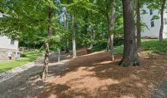 1805 ARMY NAVY Dr, Arlington, VA 22202