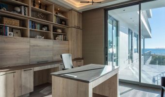 104 SUNSET Ln, Holmes Beach, FL 34217