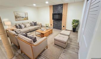 211 New Jersey Ave, Bergenfield, NJ 07621
