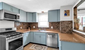 89 Olney Dr, Amherst, NY 14226
