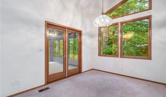 5 Ellesmere Ln, Bella Vista, AR 72714
