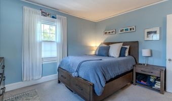 135 Russett Rd 2, Boston, MA 02132