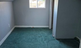 92367 E Rd, Astoria, OR 97103