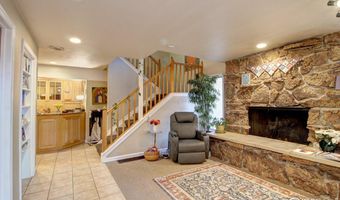 75 Manhattan Dr, Boulder, CO 80303