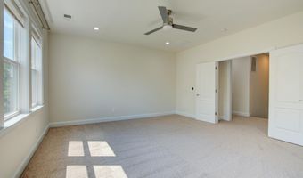 23685 KILKERRAN Dr, Aldie, VA 20105