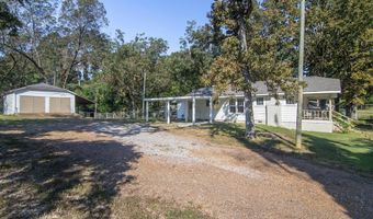 209 N. Pontotoc, Bruce, MS 38915