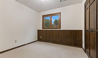 13789 Holyoke Ln, Apple Valley, MN 55124