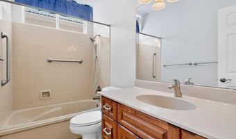 7504 Laster Ave NE, Albuquerque, NM 87109