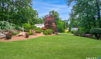 75 Hearthstone Dr, Cheshire, CT 06410