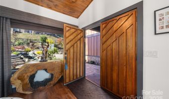 41 Ben Lippen School Rd, Asheville, NC 28806