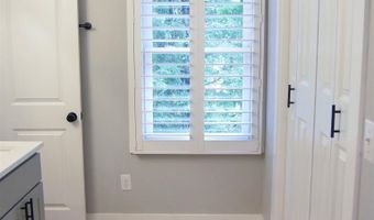 1209 SOMERSET Ln, Anniston, AL 36207