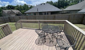 1756 White Oak Ln, Benton, AR 72019