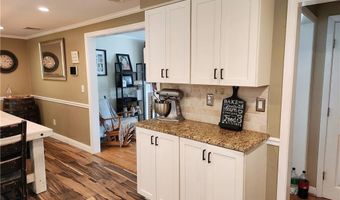 190 Capron Farm Dr, Warwick, RI 02886