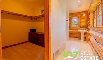 22 Castle Rock Rd, Cody, WY 82414