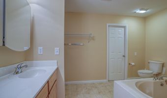 113 MAPLE GLEN Dr, Dover, DE 19904