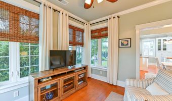 6 Carolina Ln, Beaufort, SC 29907
