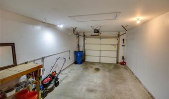 1822 Muny Vista Ct A, Alton, IL 62002