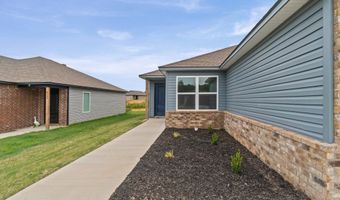 8056 Chesapeake Trl, Bauxite, AR 72011