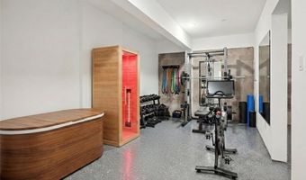 4070 Oak Cir, Addison, TX 75001