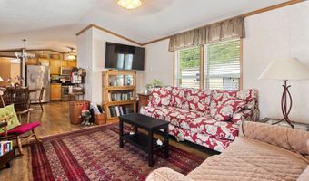 6 Susan St, Beacon Falls, CT 06403