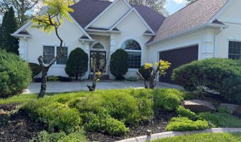 355 Woodside Ct, Batesville, IN 47006