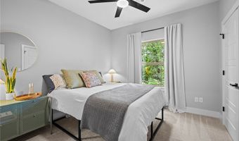 2 Stanhope Ln, Bella Vista, AR 72715