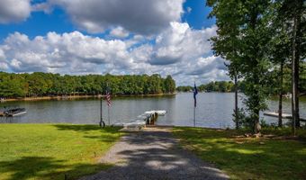1151 DOGWOOD Shrs, Batesburg, SC 29006