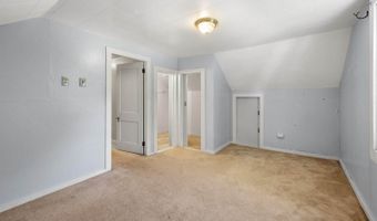 164 7th St, Bangor, ME 04401