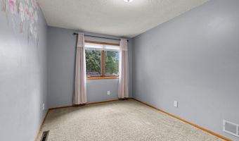 14366 Europa Ave, Apple Valley, MN 55124