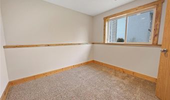 551 Knollwood St W, Annandale, MN 55302