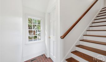 221 Hamilton Rd, Athens, GA 30606