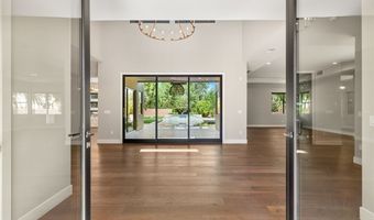 16 Garden Shadow Ln, Las Vegas, NV 89135