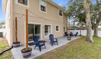 498 WEKIVA CREST Dr, Apopka, FL 32712