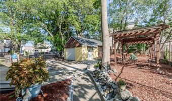 138 Foundry St, Central Falls, RI 02863