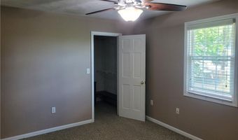 190 Gladstone St 2, Cranston, RI 02920