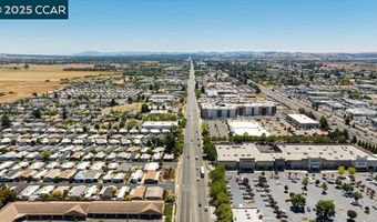 640 Elsa Dr, Santa Rosa, CA 95407