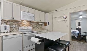 5002 Bee Tree Rd SE, Acworth, GA 30102