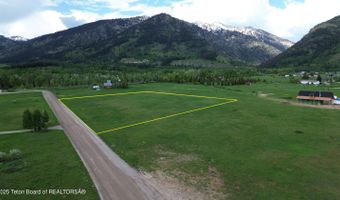 100 STRAWBERRY CREEK PRIVATE Rd, Bedford, WY 83112