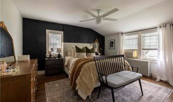 31 Bowen St, East Providence, RI 02916