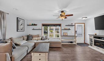 109 E Ponderosa Cir, Brandon, SD 57005