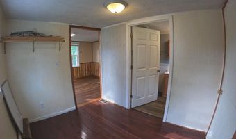 9 Sharp Rd, Athens, TN 37303