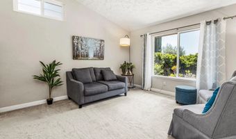 2070 Fuerte Ln, Escondido, CA 92026