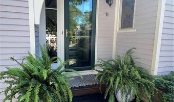 11 Harbor St, Jamestown, RI 02835