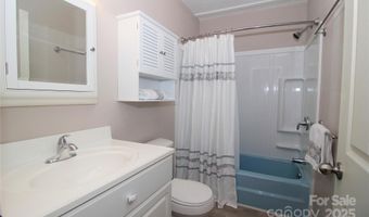 376 Mills Gap Rd TR 1, Asheville, NC 28803