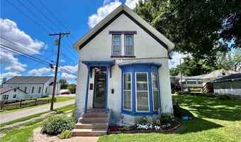 413 N 7th St, Atchison, KS 66002